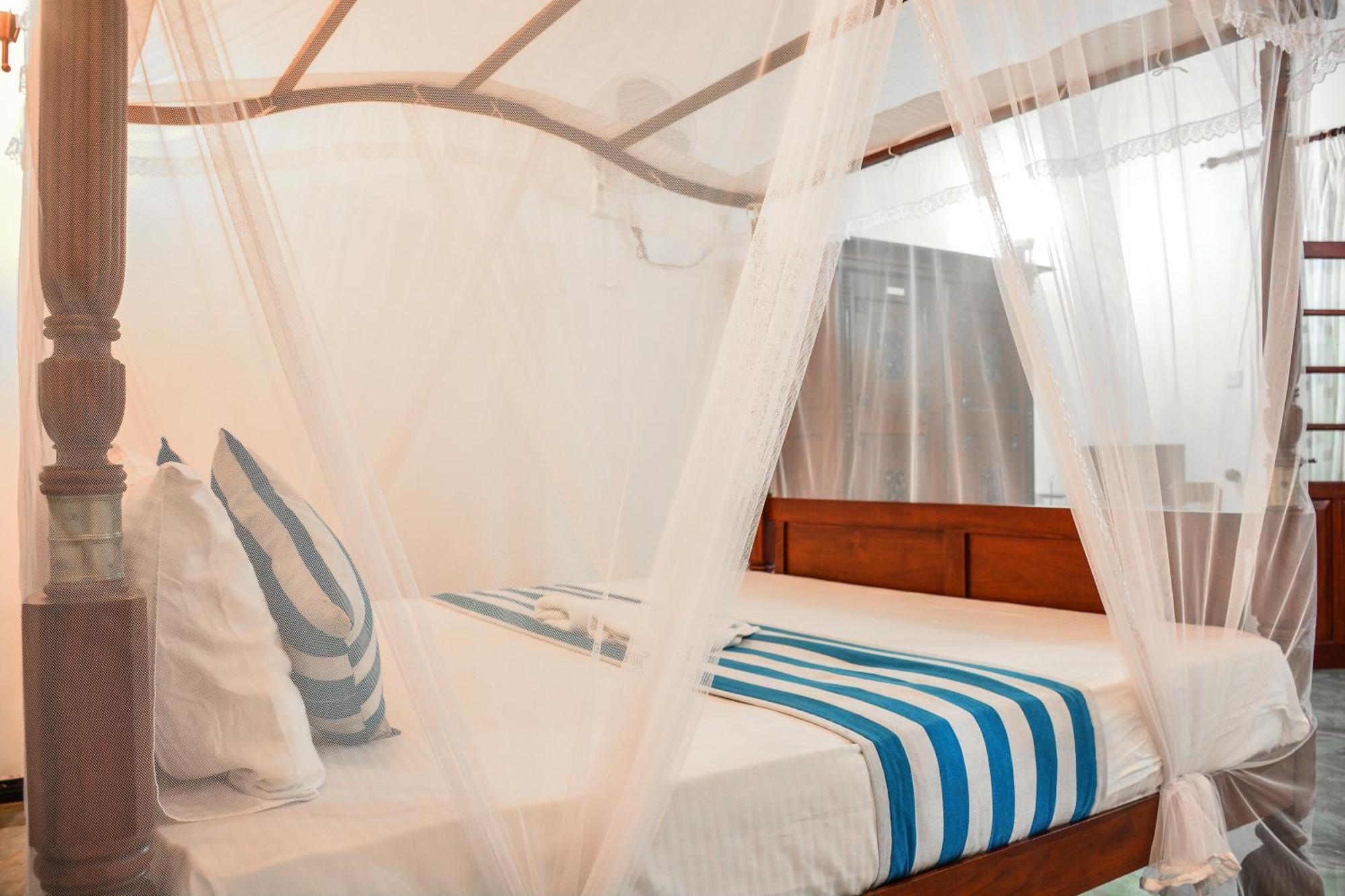 Araliya Gardens Hotel Хиккадува Экстерьер фото