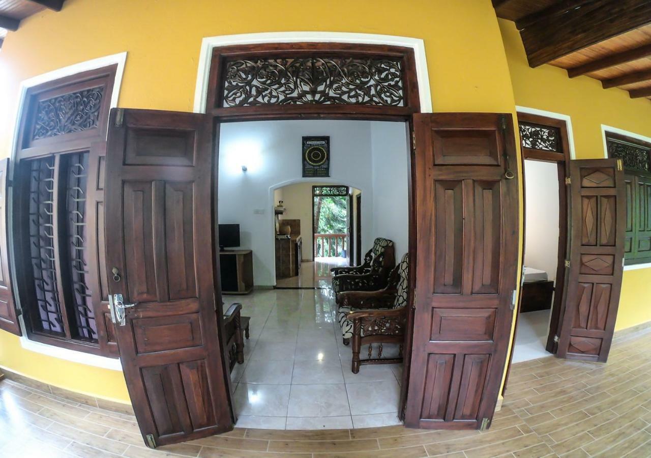 Araliya Gardens Hotel Хиккадува Экстерьер фото